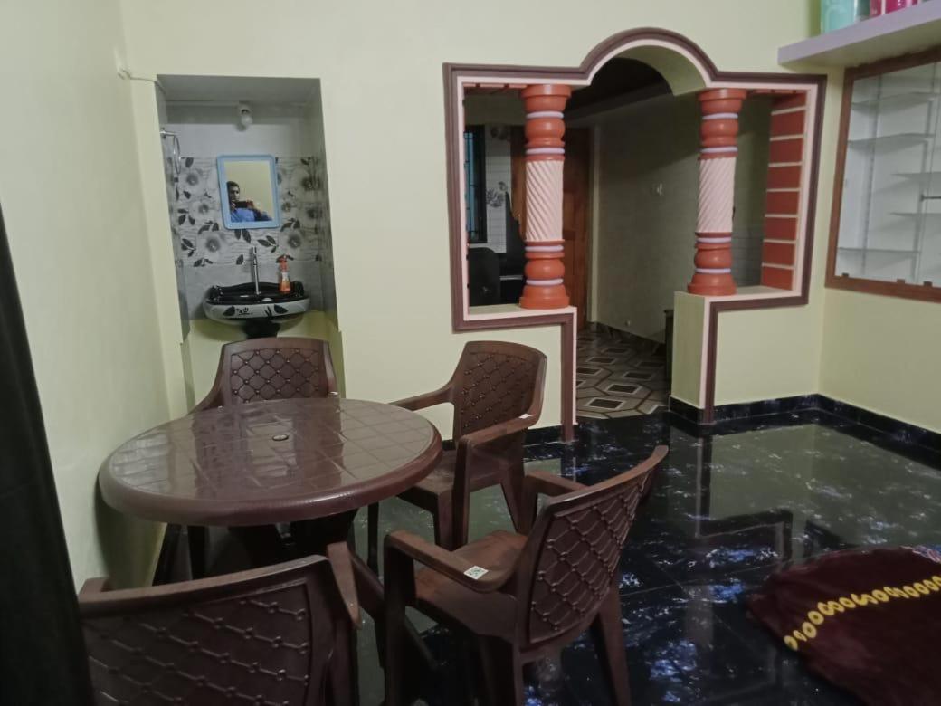 Vian Homestay Honāvar Extérieur photo